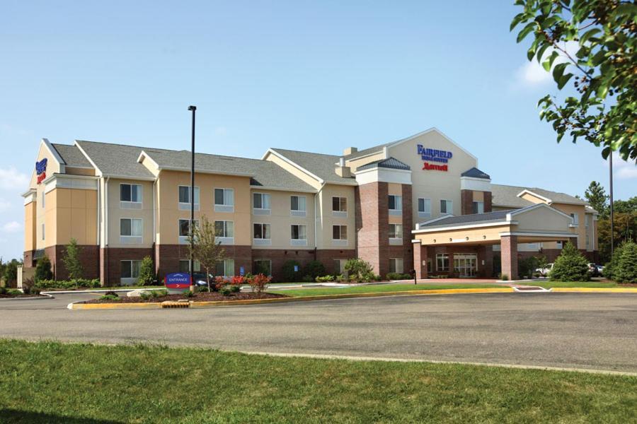 Fairfield Inn & Suites By Marriott Weirton Exterior photo